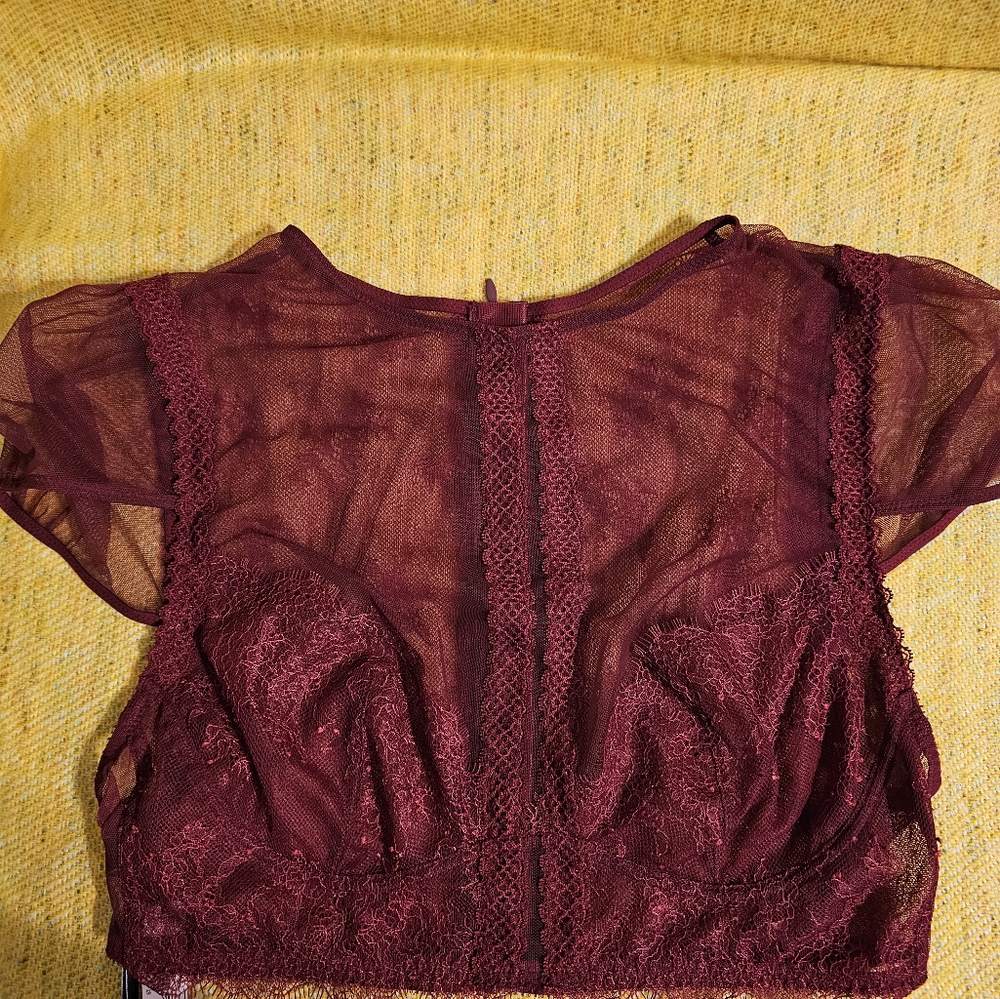 VICTORIA SECRET WIRELESS BRA LARGE